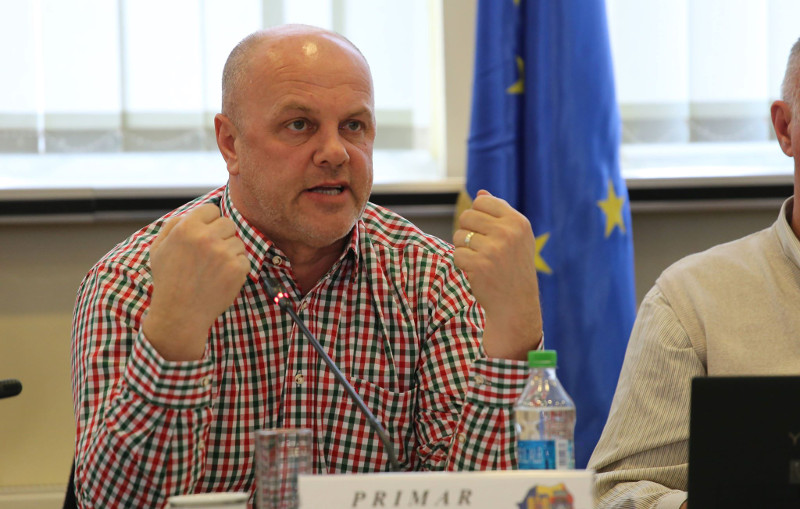 Primarul Reşiţei, despre cum ajung unii „maimuţoi“ în Guvernul României! 1 31 JAVIER