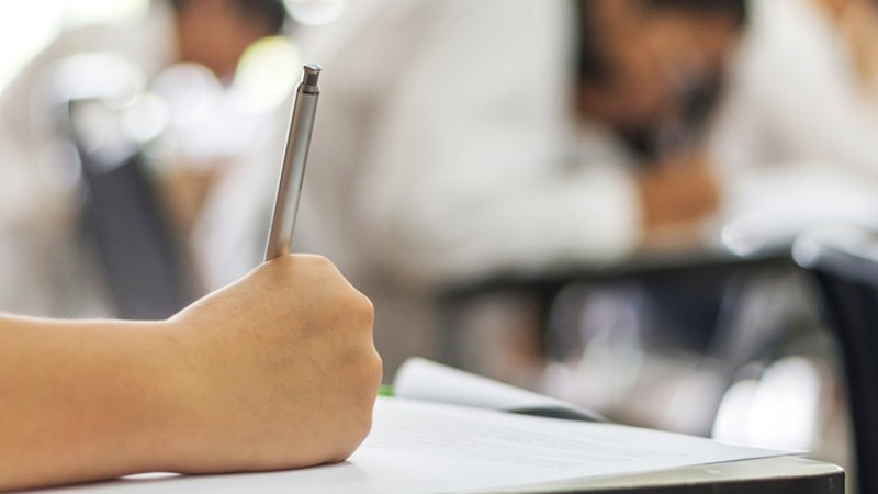 Tinerii cărăşeni susţin mâine prima probă a examenului de Bacalaureat 1 815810 d05e 4