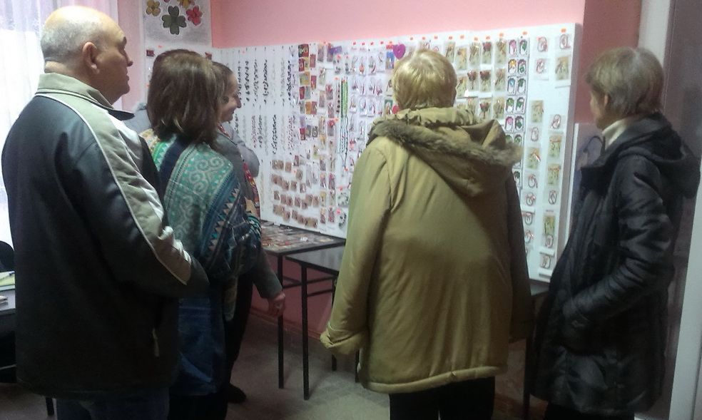 Muzeul caransebeşean îşi pune mărţişorul 1 targ martisor 3