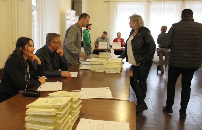 Inginer producţie, economist sau funcţionar administrativ, oferta angajatorilor pentru Bursa absolvenților la Reşiţa 1 IMG 2000