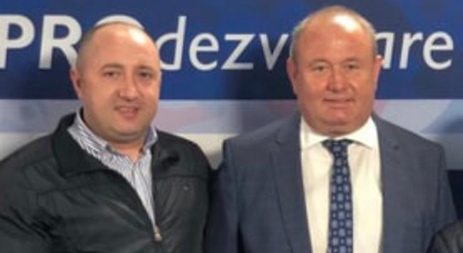 Ion Mocioalcă: „Aşa ia apă barca PSD-ului în Caraş-Severin“ 1 MOCIO ŞI IONICĂ DRAGOMIR