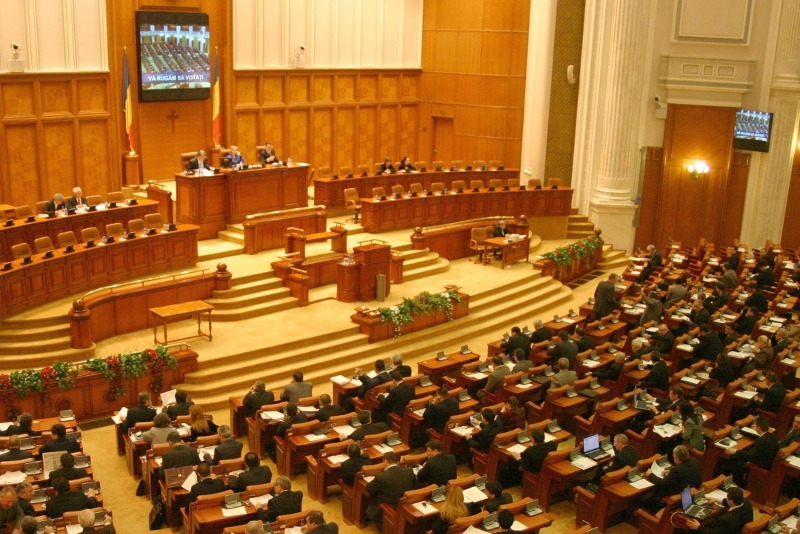 Ca într-un concurs de aruncat cu pietre 1 PARLAMENT