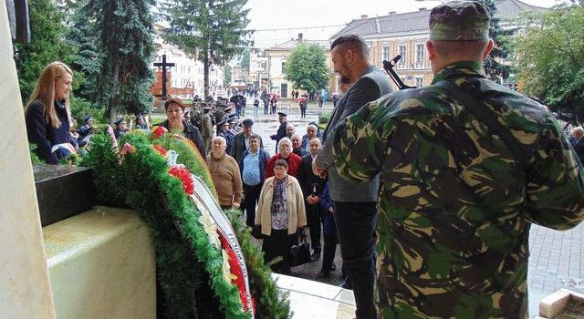 Caransebeşul îşi va comemora mâine eroii 1 ziua eroilor