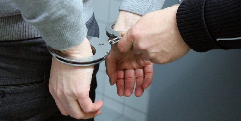 Bărbat căutat de autoritățile austriece, găsit de polițiștii cărășeni 1 arestat