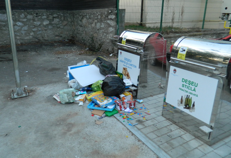 La Reșița se modifică tarifele pentru salubritate