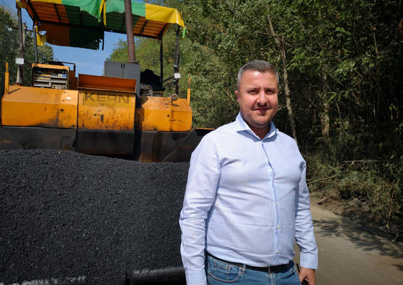 Ionuţ Popovici: „Pentru ca judeţul să devină ofertant din punct de vedere turistic, avem nevoie de infrastructură rutieră“ 1 POPOVICI I.