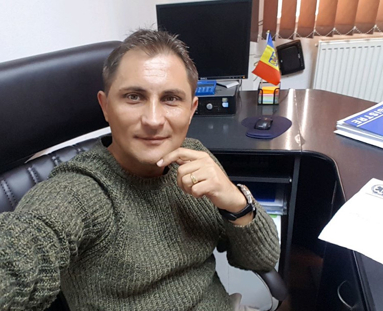Suspectat de șantaj, directorul de la Ambulanța Caraș-Severin a ajuns în arestul poliției