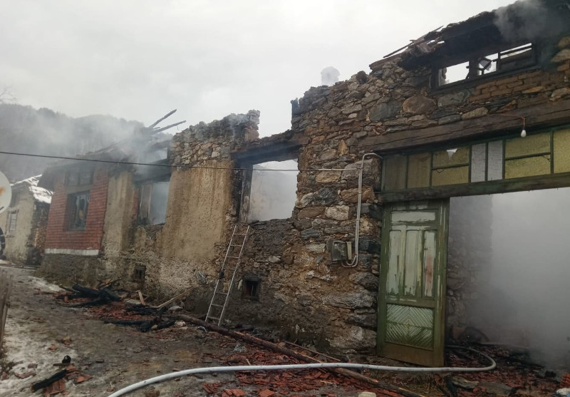 Un bărbat a fost găsit mort în casa mistuită de foc 1 KORNEREVA1