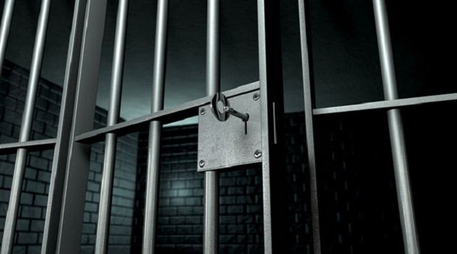 Doi bărbați urmăriți internațional, depistați de polițiști în Caraș-Severin 1 AREST2