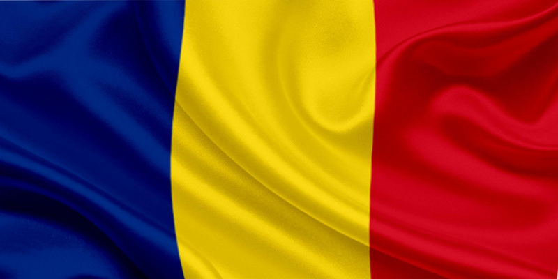 Reşiţenii pot să participe la manifestările de Ziua Naţională, dar cu respectarea unor măsuri 1 drapel Romania