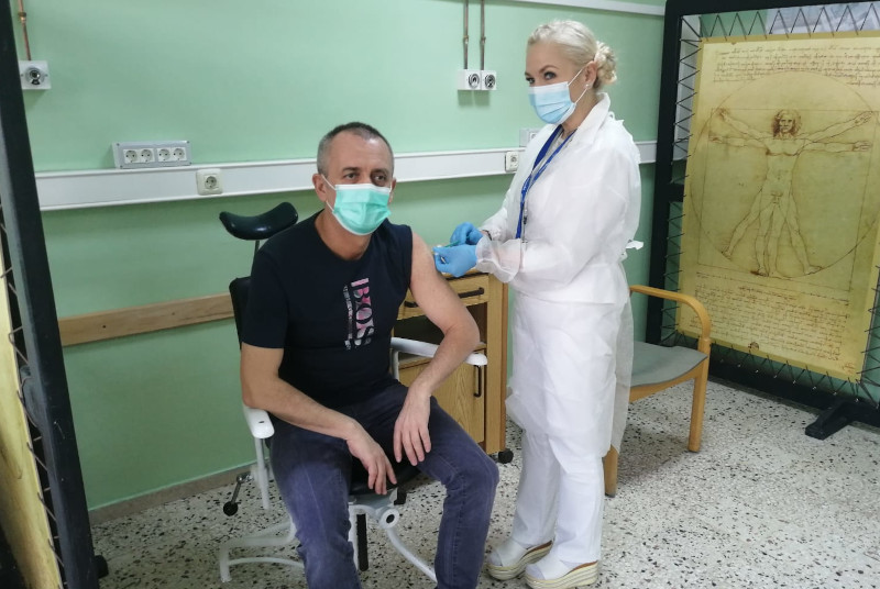 Cadrele medicale de la Spitalul Judeţean de Urgenţă Reşiţa au primit doza de rapel a vaccinului anti-Covid 19