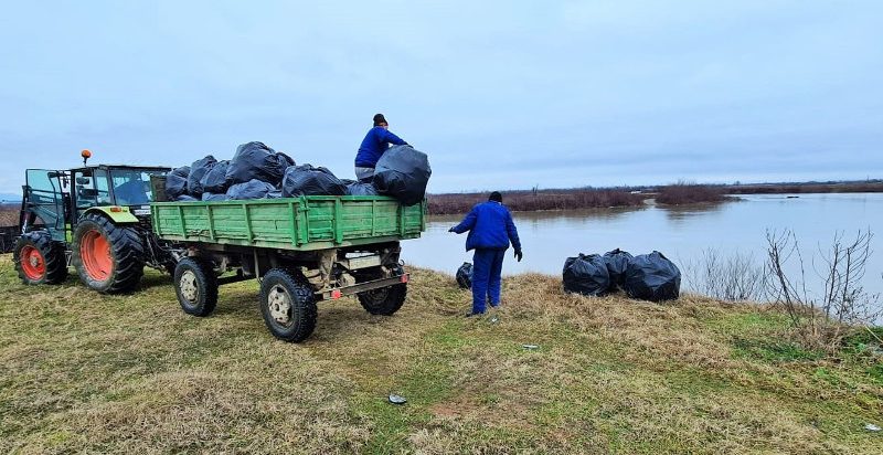 De Ziua Mondială a Apei, ABA Banat ecologizează malurile râurilor din Caraş-Severin 1 aba banat