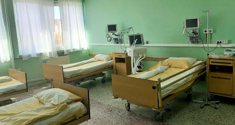 Spitalul Județean Reșița are o extensie a Secției ATI destinată exclusiv pacienților cu COVID-19