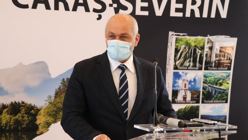 Romeo Dunca cere primarilor cărășeni rapoarte ale investițiilor din zonă