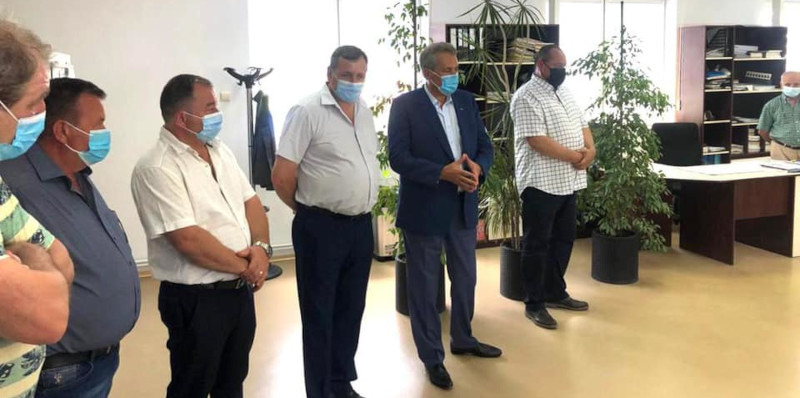 Liderii cărășeni ai PNL, în campanie de susținere a lui Sorin Perian 1 PNL in campanie