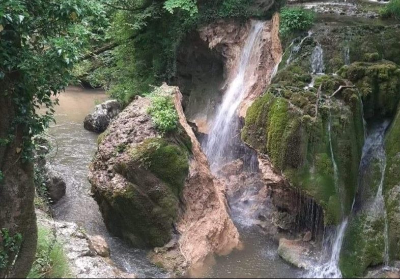 cascada Bigar