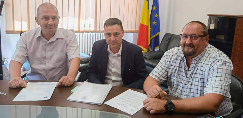 Andrei Ungur și reprezentanții județului caută soluții pentru noul program de investiții 1 Jaro - Ungur - Radoi