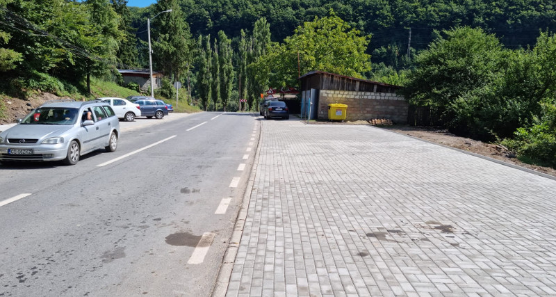 Alte două zone din Anina au fost reabilitate din bugetul local 1 asfaltari anina