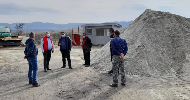 Prefectul Cristian Gâfu a verificat bazele de deszăpezire gestionate de Secţia ,,Drumuri Naţionale” Caransebeş