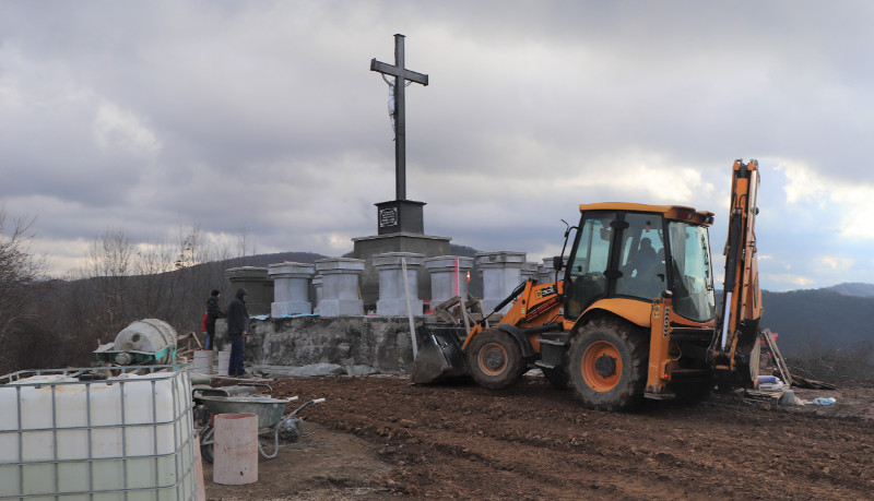 Crucea lui Herglotz din Reşiţa va fi reabilitată, iar zona va deveni accesibilă pentru cei ce doresc să o viziteze