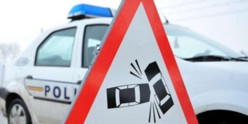 Un minor a ajuns la Spitalul din Caransebeș după ce a fost implicat într-un accident 1 accident-politia