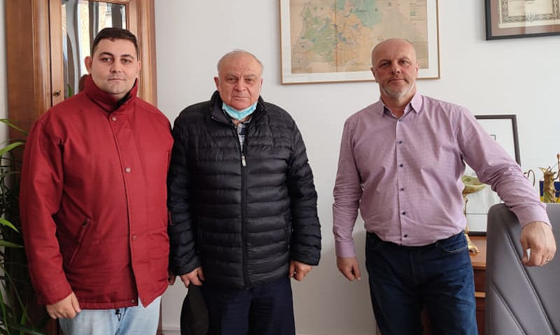 Ioan Popa sprijină demersul societății civile de a aduce la Reșița ultima locomotivă cu abur fabricată în municipiul de pe Bârzava 1 intalnire locomotive