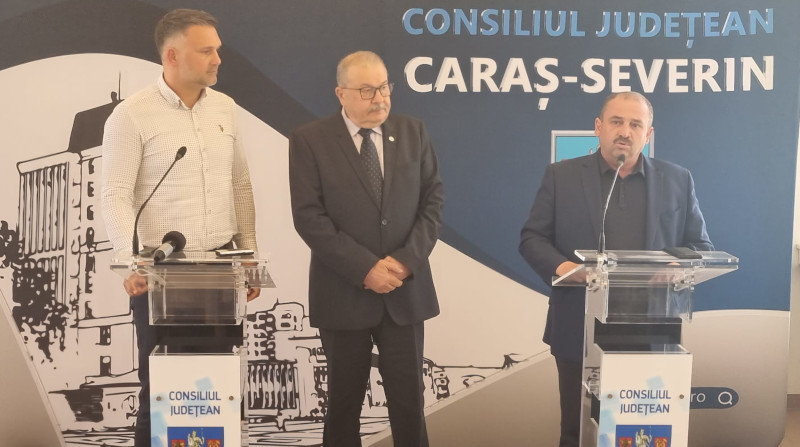 Bacul de la Moldova Nouă își va relua cursele spre Serbia 1 cj semnare bac dunare