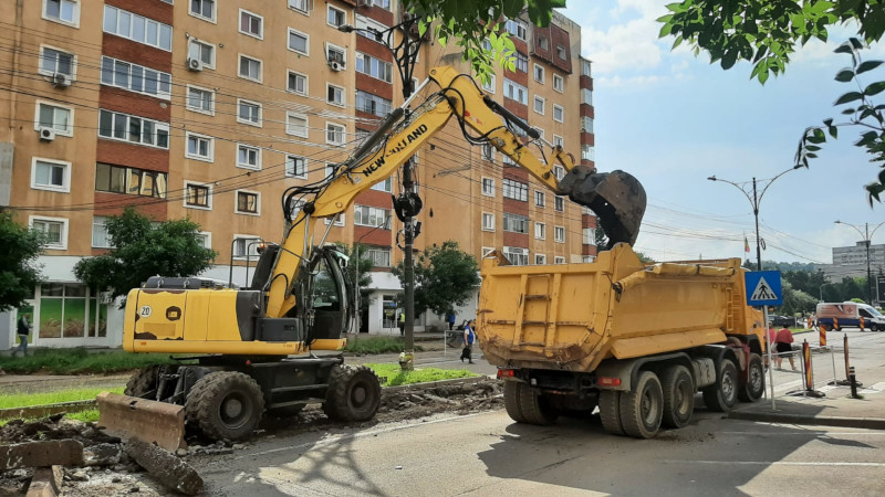 Primăria Reșița ar putea obține un milion de euro din vânzarea vechilor șine de tramvai 1 lucrari tramvai mai