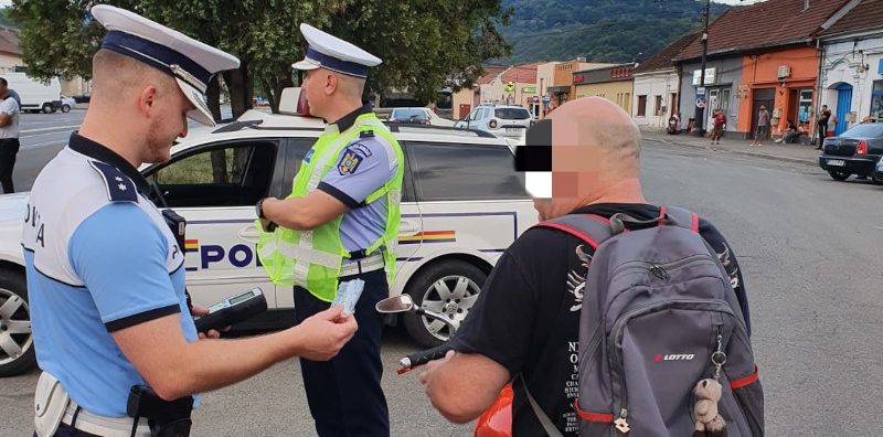 Polițiștii reșițeni și luptătorii SAS au desfășurat o acțiune preventiv-reactivă 1 politisti