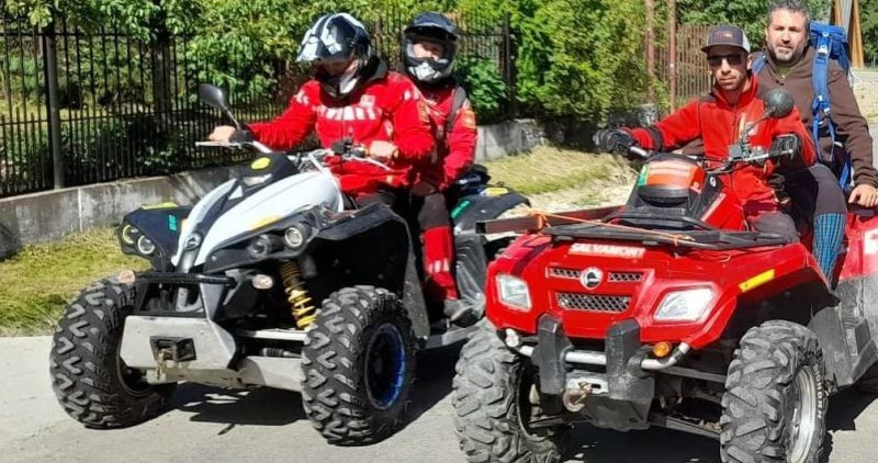 Intervenție Salvamont în cazul unui turist de 72 de ani, căzut într-o râpă, la Băile Herculane 1 salvamont 1