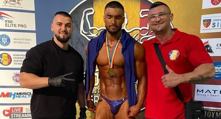 Caransebeşeanul Vasile Petrică este campion naţional de juniori la culturism! 1 Vasile Petrică