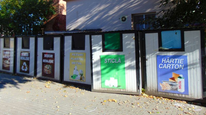 Caransebeşul vrea 25 de Insule ecologice digitalizate, prin PNRR! 1 insule ecologice