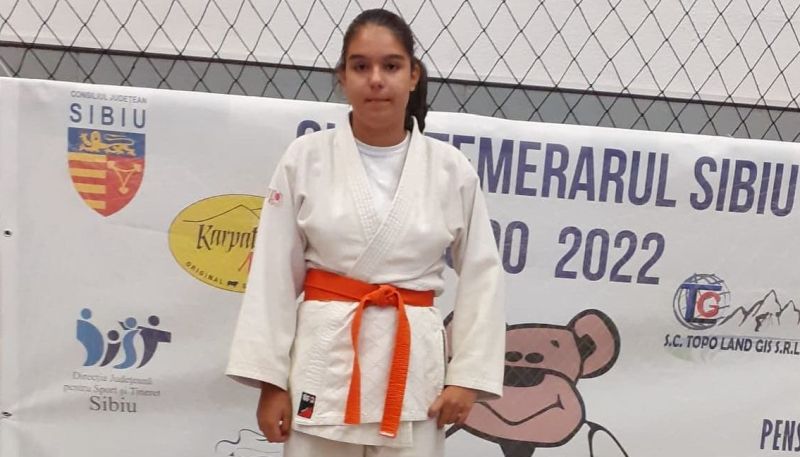 Fetele de la Energetica din Caransebeş, „temerare” la Sibiu 1 judo 1