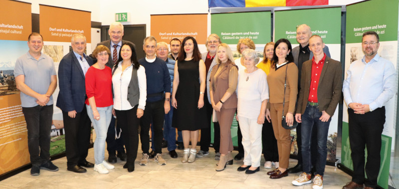 Delegația Forumului Democratic al Germanilor Caraș-Severin participă la Congresul european al minorităților naționale din Klagenfurt, Austria 1 KLAGENFURT AM WORTHERSEE CONSULATUL ONORIFIC AL ROMANIEI