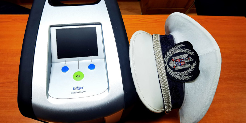 Tot mai mulţi şoferi din Caraş-Severin sunt prinşi la volan sub influenţa drogurilor 1 aparate drug test