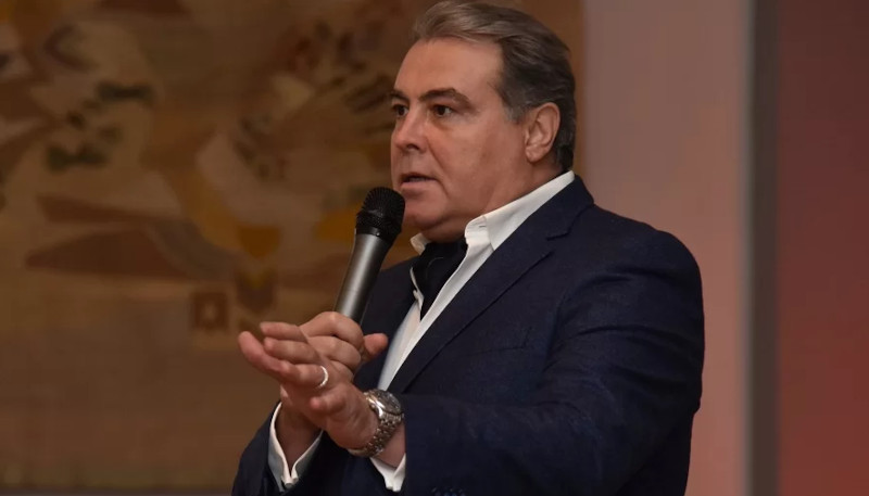 Istoricul Adrian Cioroianu vine la Reșița cu prilejul aniversării celor 70 de ani de lectură și bibliotecă publică 1 cioroianu