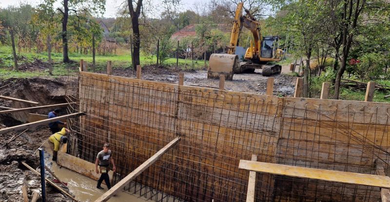 Două poduri noi la Mîtnicu Mare 1 daicoviciu poduri 2