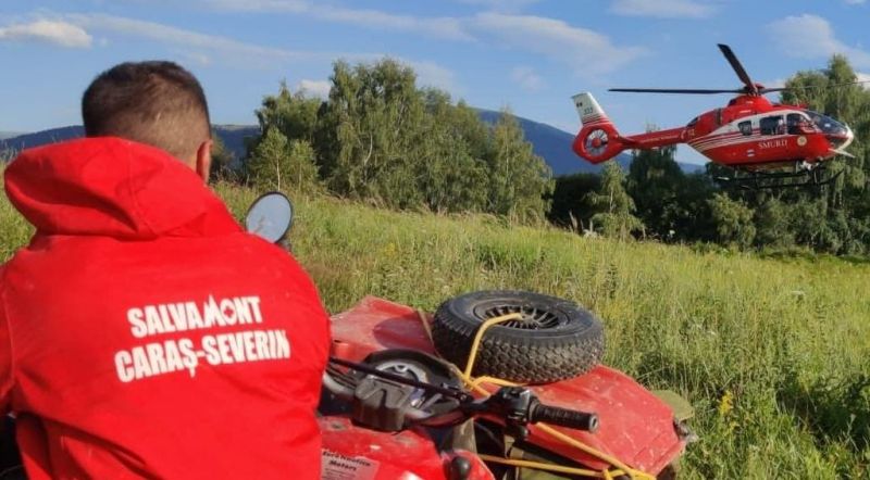 Elicopterul SMURD de la Caransebeş împlineşte un an de la operaţionalizare 1 isu elicopter 1