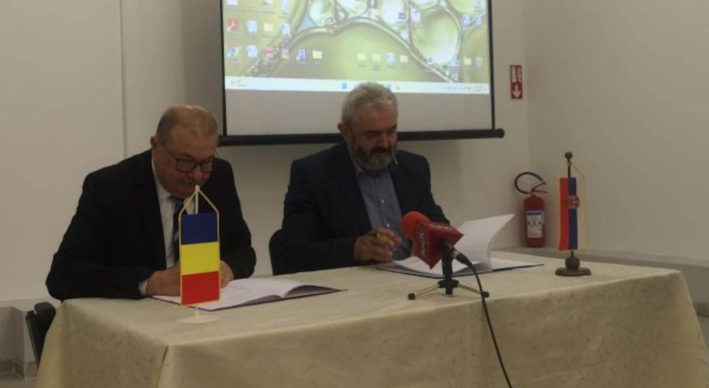 O delegație a Primăriei Moldova Nouă s-a deplasat la Golubac, în vederea reînnoirii protocoalelor de colaborare 1 protocol moldova noua