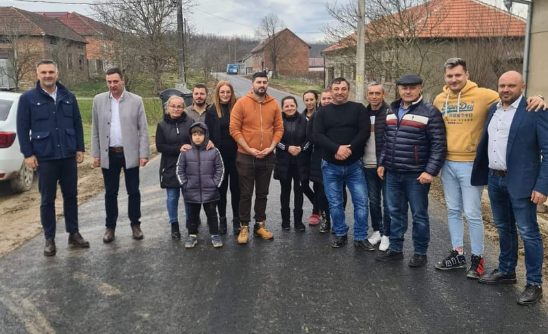 Dunca, Isac și Ungur au verificat tronsonul de drumul județean 587 Apadia-Delinești 1 FB IMG 1671350973007