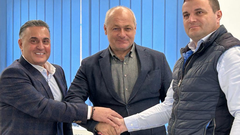 AquaCaraș a semnat două contracte importante pentru locuitorii din Reșița, Caransebeș și Oțelu Roșu! 1 semnare contract