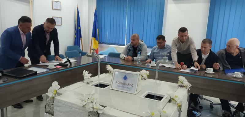 Aquacaraș a semnat alte două noi contracte 1 aqaucaras contracte