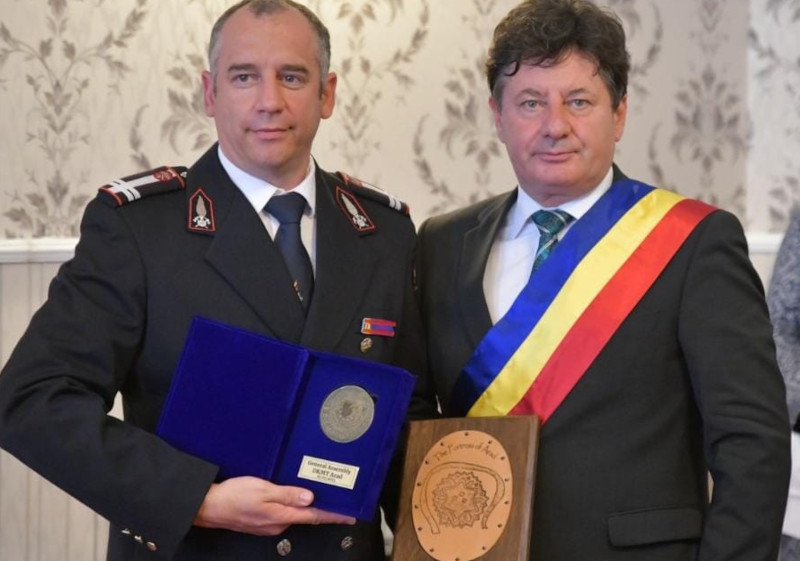 Ionel Petru Tilca, șeful ISU Caraș-Severin, a primit premiul de excelență din partea DKMT 1 isu
