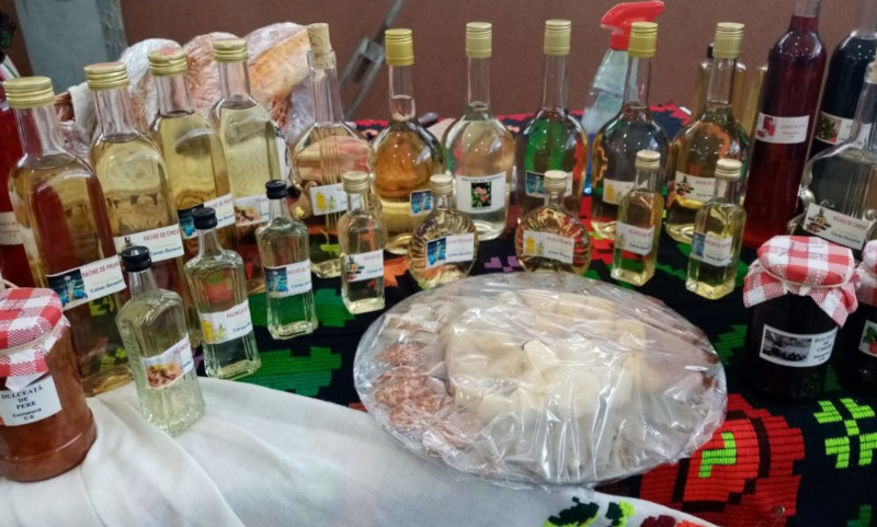 Bocșenii se pregătesc pentru ediția de primăvară a târgului Neuwerkului 1 produse traditionale