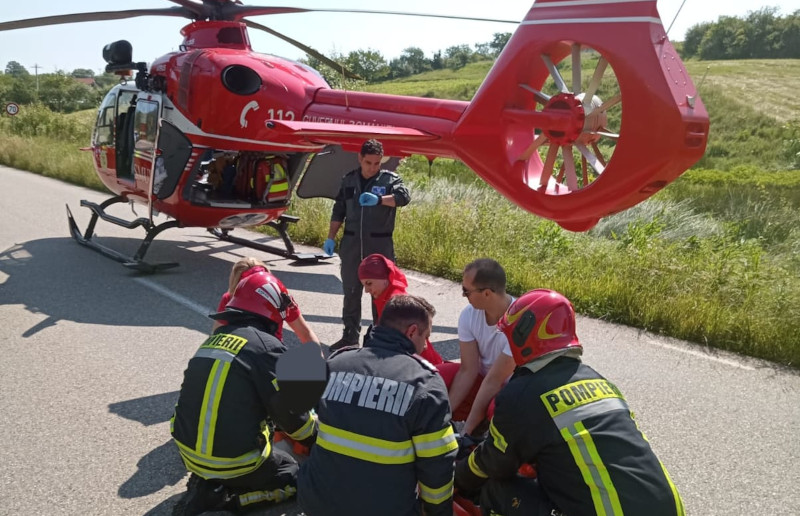 Grav accident rutier pe DJ581, între localitățile Reșița și Lupac 1 acc lupac