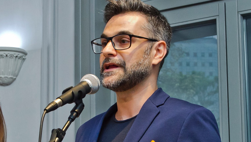 Marius Chivu aduce la Reșița "Vântureasa de plastic", "Trei săptămâni în Atlas" și "Antologia KIWI" 1 chivu