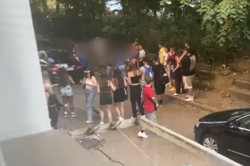Bătaie între două tinere din Reşiţa 1 Screenshot 20230803 113125 Facebook